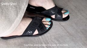 Come and taste my feet after a long day - Goddess Grazi (MP4-HD1080p)