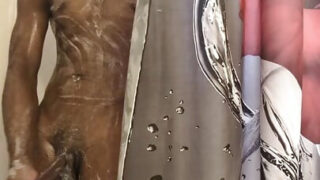 Onani, sort, pikke, brusebad – unge amerikanske bøsser med store penisser knepper analt