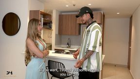 Hot Blonde Pays Pizza Delivery Guy with Her Pussy - Danner Mendez &amp; Ambar Prada