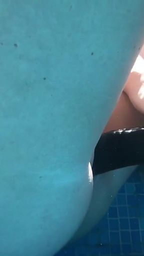 Underwater Double Ended Dildo