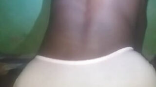 Pipe, noir, branlette, fisting, grosse bite noire, papa, robe – travestis indiens amateurs, putes gays, BBC se faisant fister l'anus