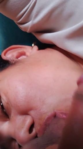 Stunning moment from &quot;Cumshot Girlfriend sucking balls&quot;