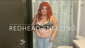 Redhead wets jeans sneezing - wmv