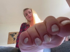 Hawt Blonde milf in foot Fetish tube scene