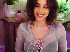 Webcam brunette solo masturbation