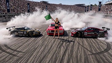 Sexy Grid Girl - Blonde Gives Blowjob in Garage, Teases on Track Then Fucks the Winner AI Generated