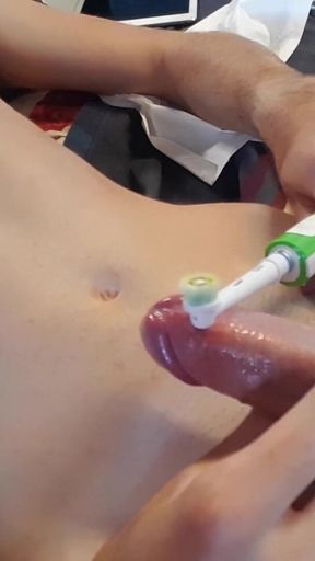 18yo Italian Boy Cumming Handsfree with an Electric Toothbrush