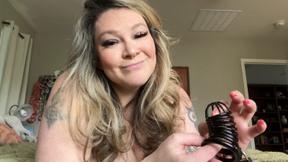 Face Sitting Fun EXPLICIT