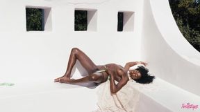 Naughty Ebony Bombshell Nicole Kitt Surprising Xxx S