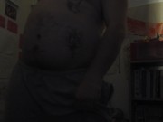 Gros Non-binaire Danse