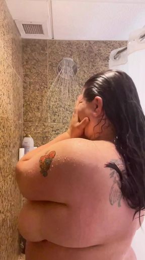 All natural bbw shower