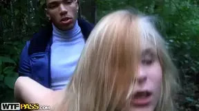 Dirty-minded blonde chick fucked in the park