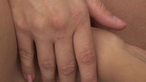 amber leigh and rebecca jessop get wet for a double ended dong