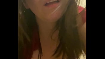 Pov : je monte sur ta queue pour que tu me fasse crier et jouir