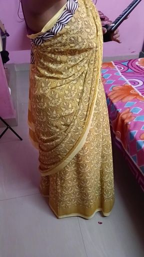 Tamil Hot Sari Dance