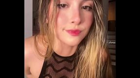 Bunda Gostosa no vestido transparente