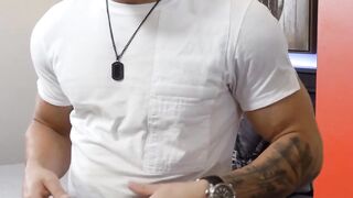 Pillow-Humping Hunk Breeder - Pornhub's Top Rated Video of The Week