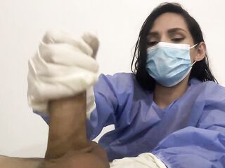 My patient got a actually hard-on, I couldn't resist - SPANISH PORN