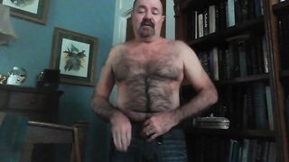 Hairy Daddy Jacks Off: Amateur Bear with a Big Cock