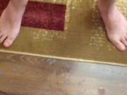 Big cock spews a lot of cum on the mirror.