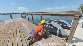 Hard hat, tiny shorts and nothing else on this dock… wanna help me with this job? 😈💋 #misslexa #construction #roleplay #hardhat #outdoor #milf #pornstar #booty #tease #solo