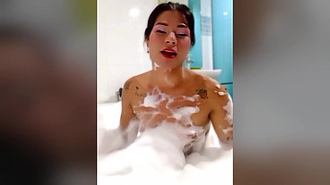 TS Angelique - Bubble bath with final cum ? - very exclusive video - full version