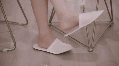 Chinese beauties masturbate and have sex in hotel