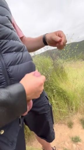 Walking in a forest with my girlfriend ended with handjob