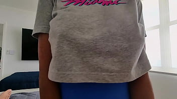 Hot Perfect Housewife