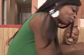 Sexy Ebony Babe Gives a Great BlowJob and Fuck to a Hung Stud