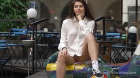 Alissa Foxy's brunette allure captivates with daring, public sensuality