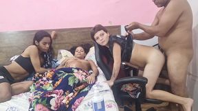 gravida de 09 meses, sem poder transar, chama as amigas para dar o cu para o marido.