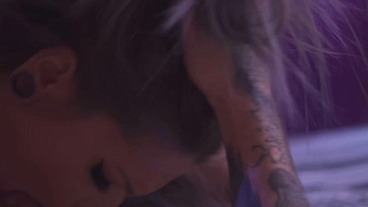 Aris Dark follando en videoclip musical inedito