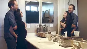 Crystal Raye And Kelly Madison - Gets Properly Fucked After Sucking Hard Knob