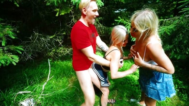 Spontaneous public foursome in a Polish ski gondola with Kate Truu and a local couple