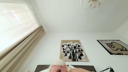 Give This Hot Girl A Ass Full Of Cum