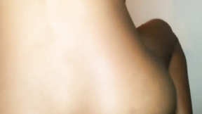Black Girl Bounces On His Shlong