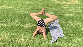 Magnolia Rain&#039_s Nude Yoga Workout