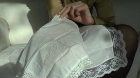 Cumming Training: Cum on My White Lace Handkerchief, Lady Victoria Valente