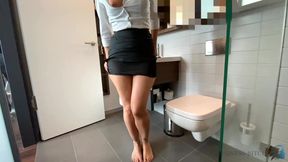 Meeting break - workmate impregnates me