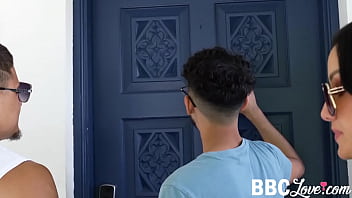 Freshly dumped &mdash;  desperate for cock🌭 &mdash;  seeking new hole to fill - Part 1