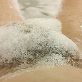 I hide my cock in bath foam