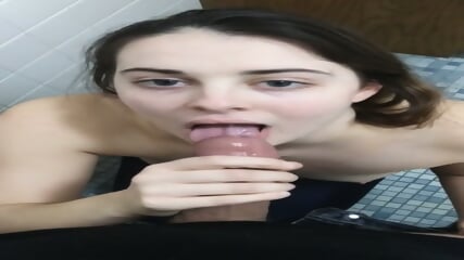 facial in college dorm
