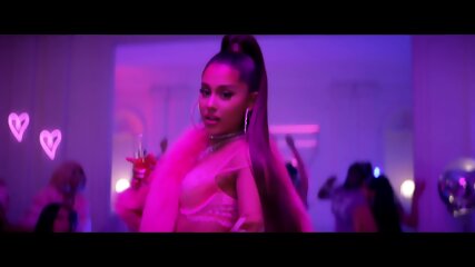 Ariana Grande - 7 Rings (shemale pmv)