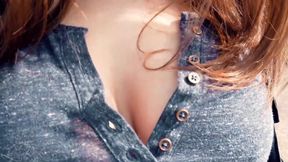 Bouncing Boobs in Shirt While Walking 2