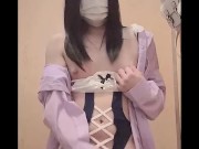 トイレでコスプレオナニーしちゃう男の娘