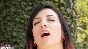 Mesmerizing MILF Jelena Jensen teases and masturbates outdoors