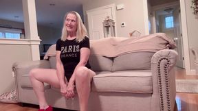 Dani D Older GILF Booty #17 Full Behind The Scene Series