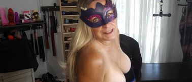 MISTRESS BLONDIE PUNISHES HIM FOR TAKING OFF HIS COLLAR
