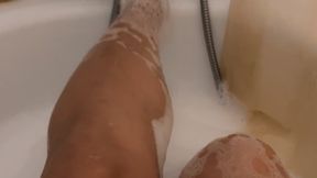 Bubble Bath, Soft Soles & White Socks